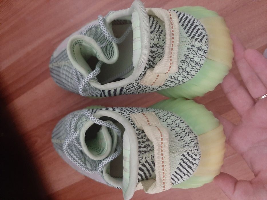 Adidas yeezy Boost 350v2