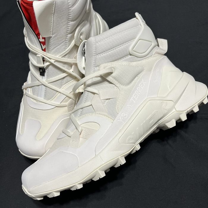 Ghete  Y-3 Terrex Swift R3 GTX(nu North face, Cumbria, UGG)