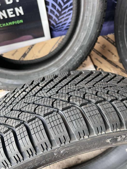 Зимни гуми 205/55/19 Pirelli!