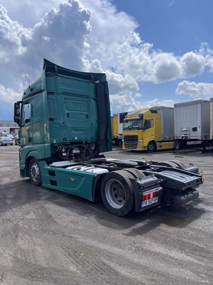 Vand Mercedes Actros 1842, EEV
