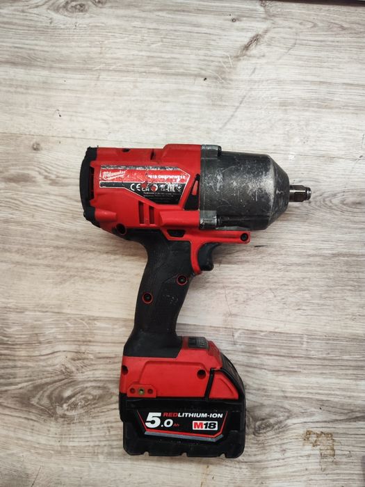 Pistol de impact 2100 Nm Milwaukee M18 ONEFHIWF 1/2