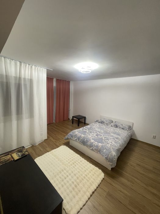 Inchiriez garsoniera in regim hotelier