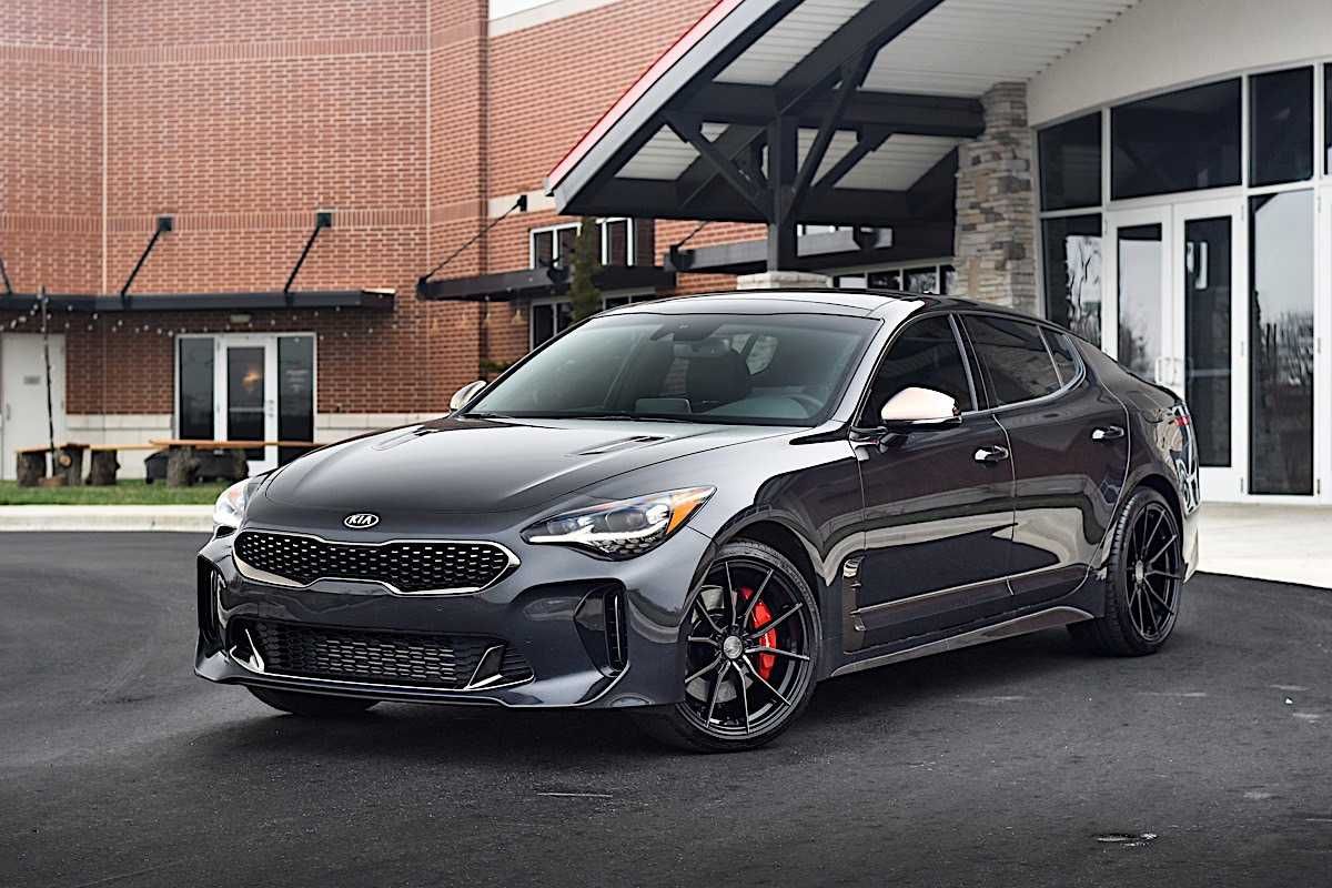 Продается KIA stinger