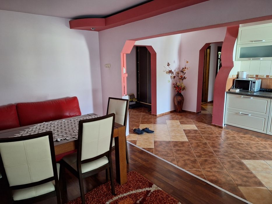 Apartament patru camere