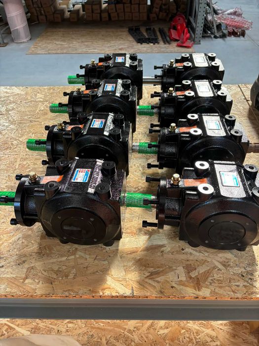 Grup reductor 1 la 3