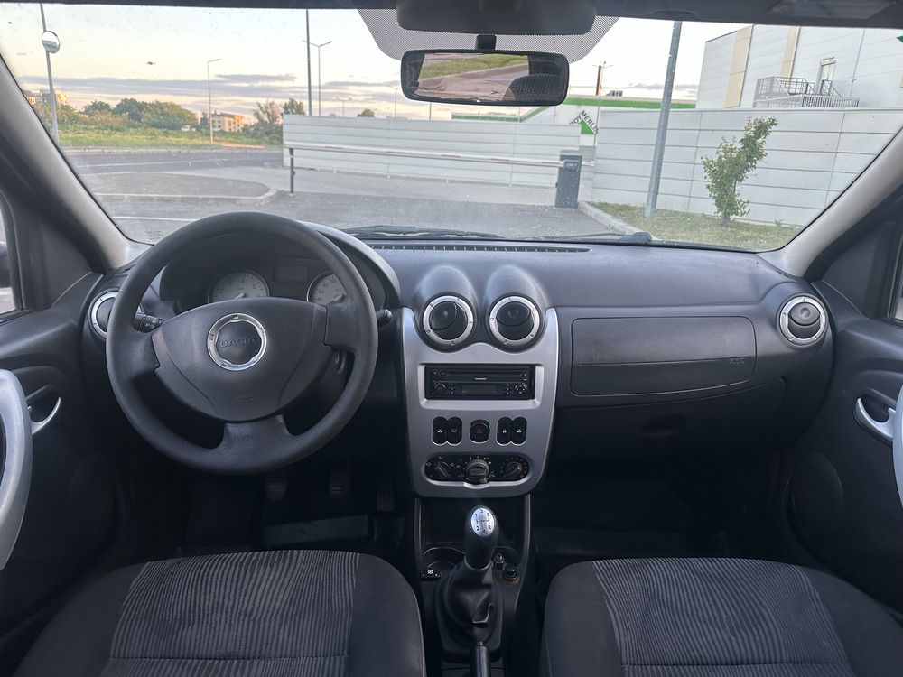 Dacia Logan 2009 cu AC si GPL
