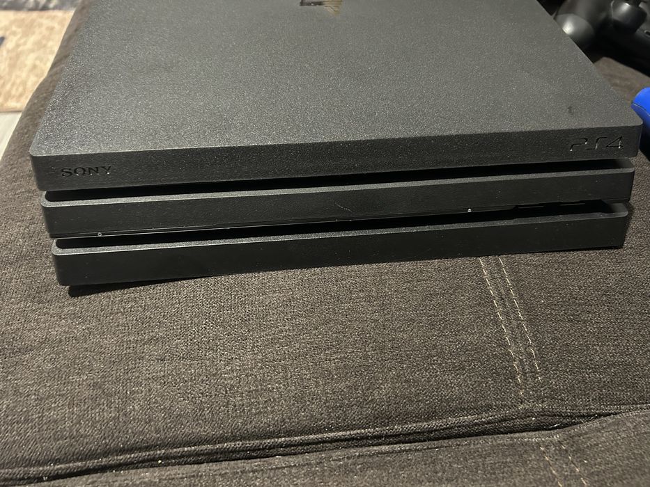Playstation 4 PRO 1TB Modat