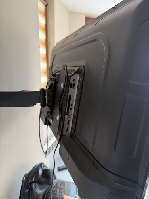 Телевизор Neo 32 инча