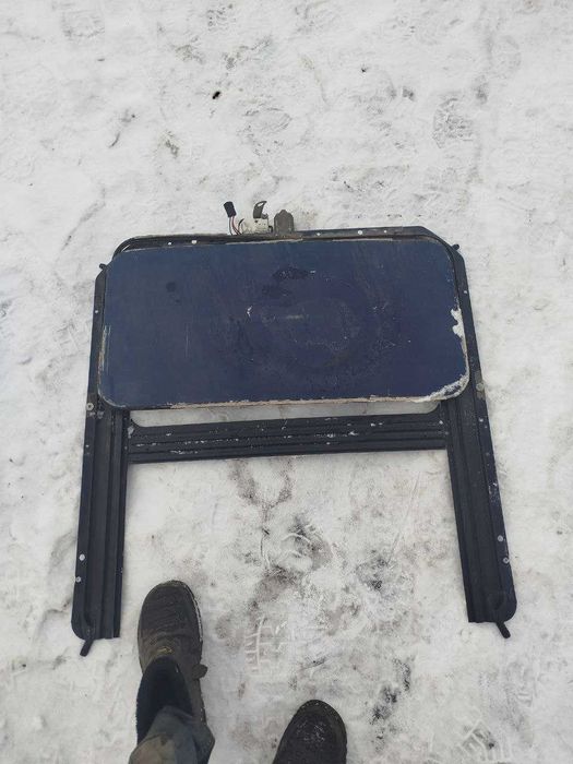 люк на пассат б3