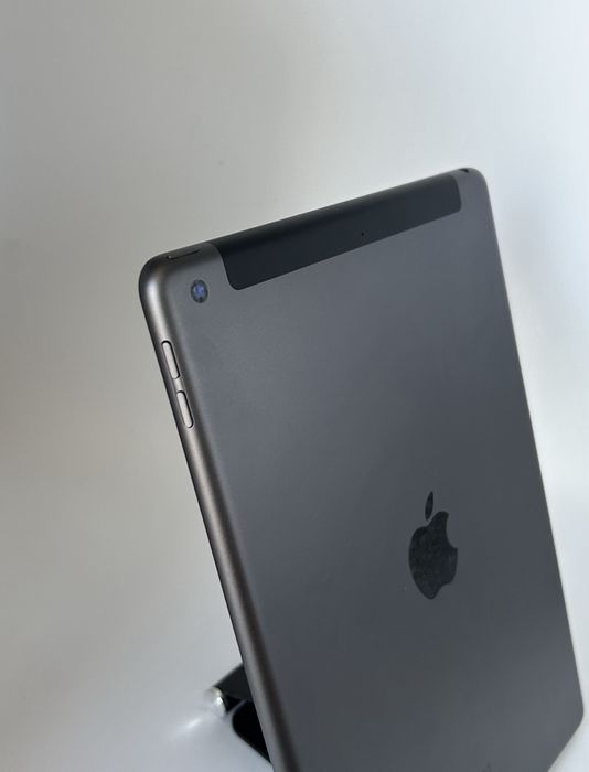 Apple iPad 6 cu Wifi + Cellular