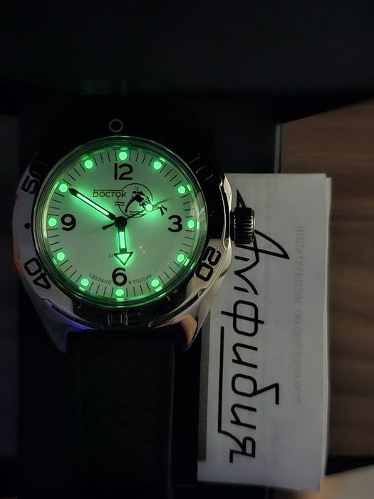 Часы Восток Амфибия новые оригинал в заводских плёнках автомат