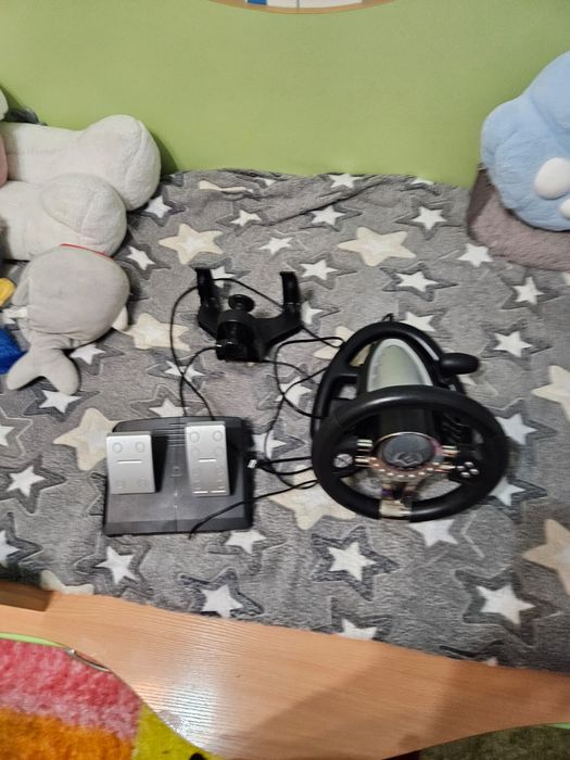Продается игровой руль