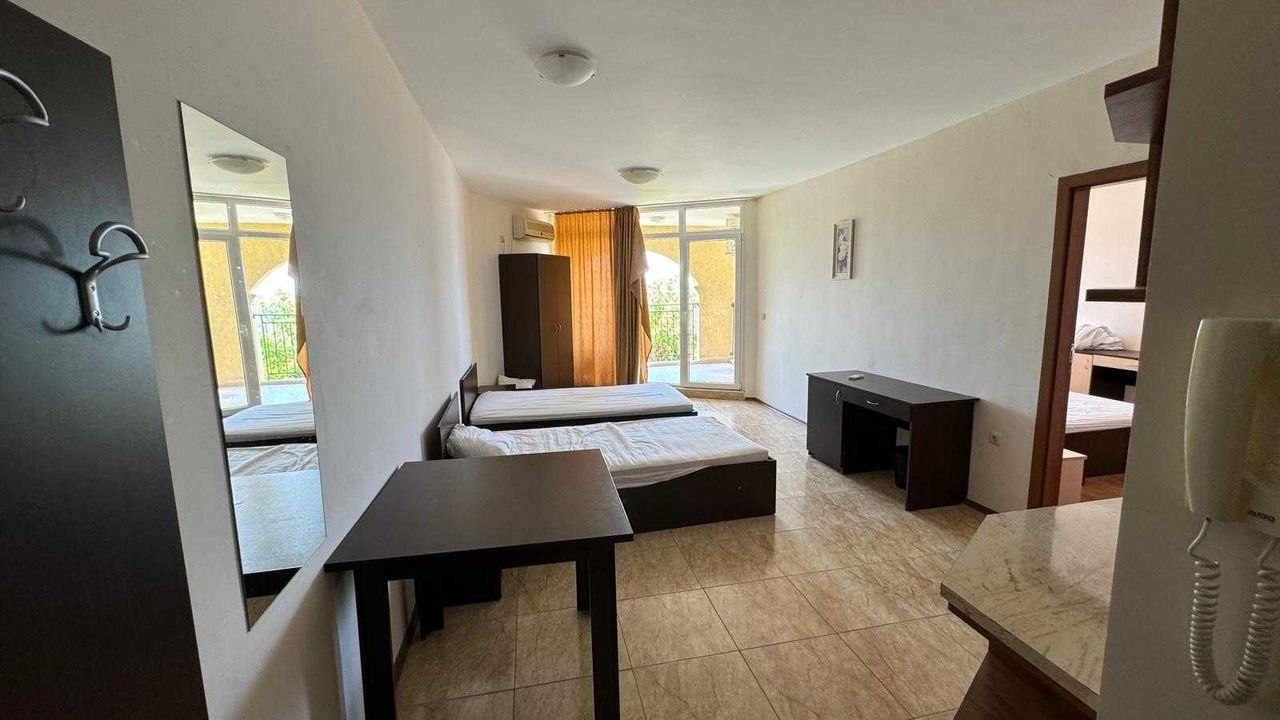 Продава се Двустаен апартамент в Ахелой - 85 кв.м за 859 €/кв.м - Снимка #1