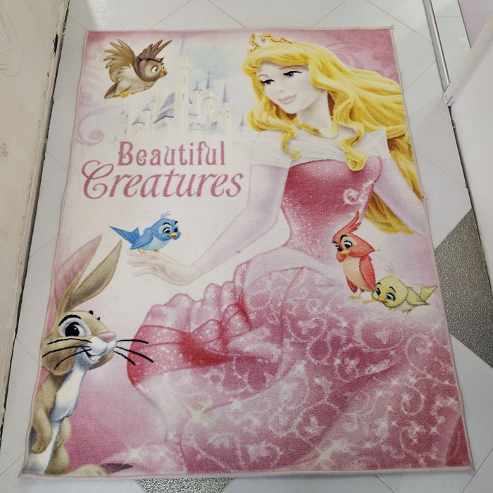 Детски килим с принцеса 120 см /158 см