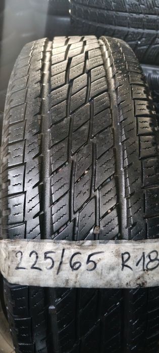 225/65/18 TOYO топ състояние