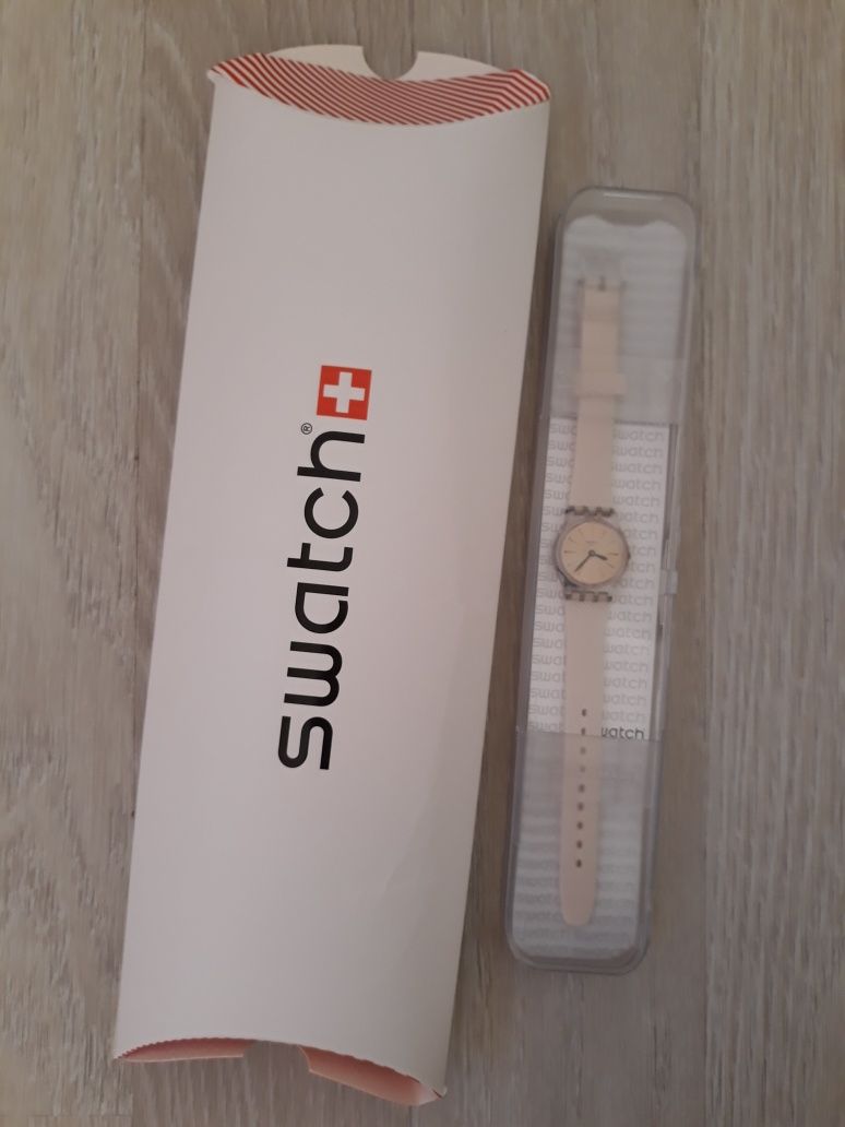 Часовник Swatch on