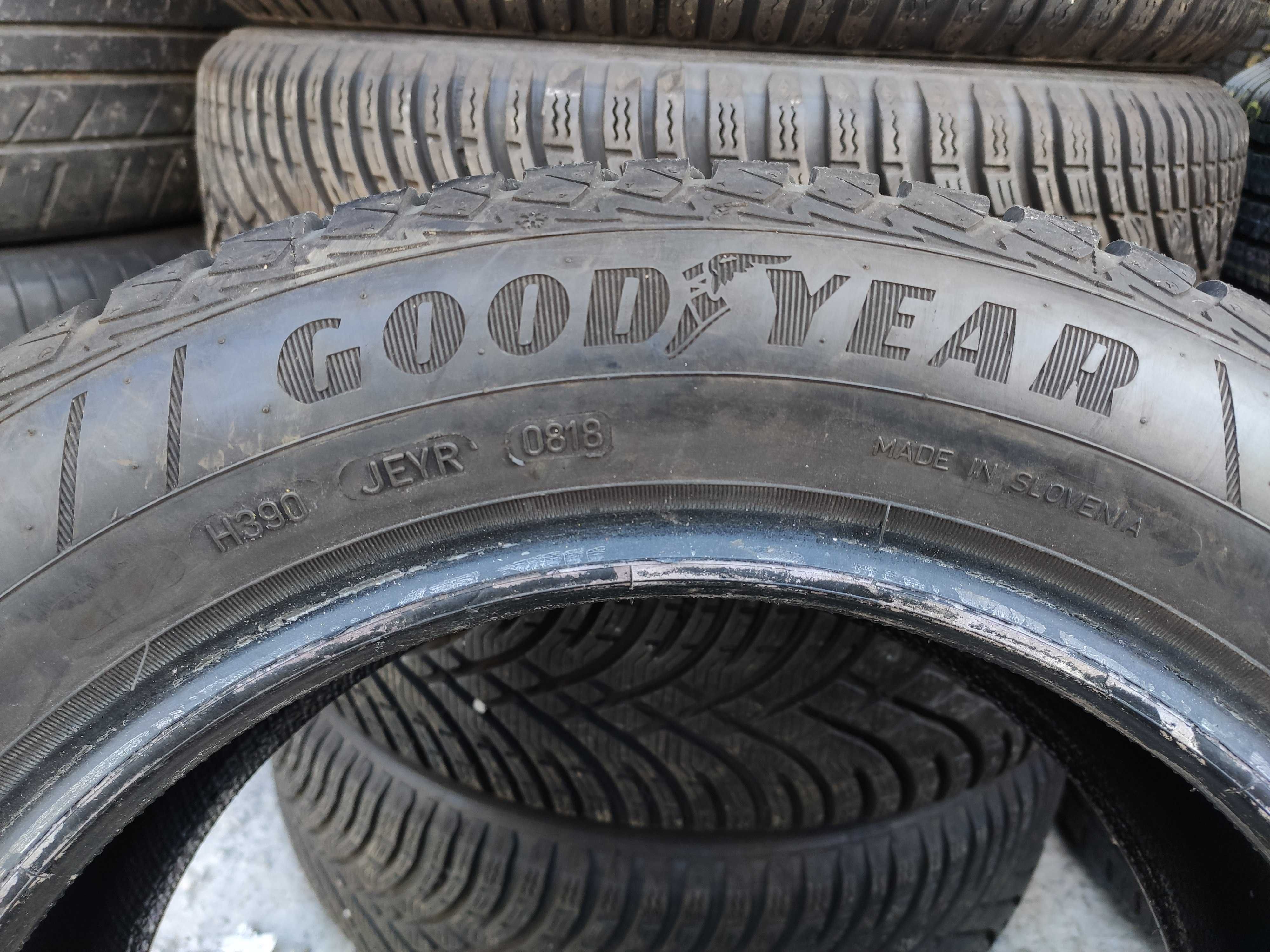 2бр Всесезонни Гуми 185 60 15 - Goodyear