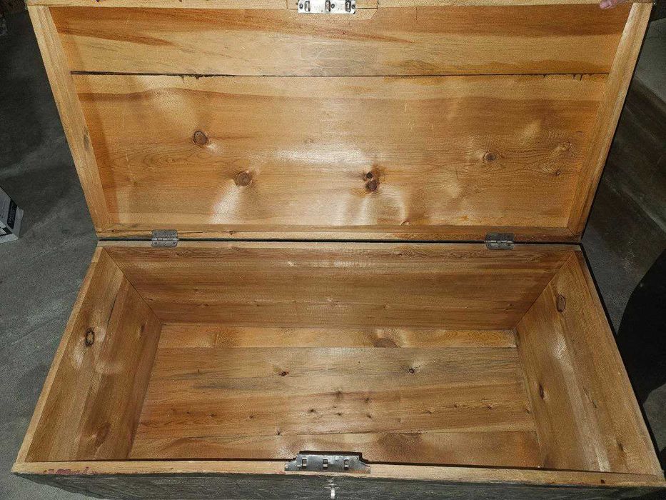 Ikkita vintaj yog‘och Sandiq.  Продаётся винтажный деревянный сундук