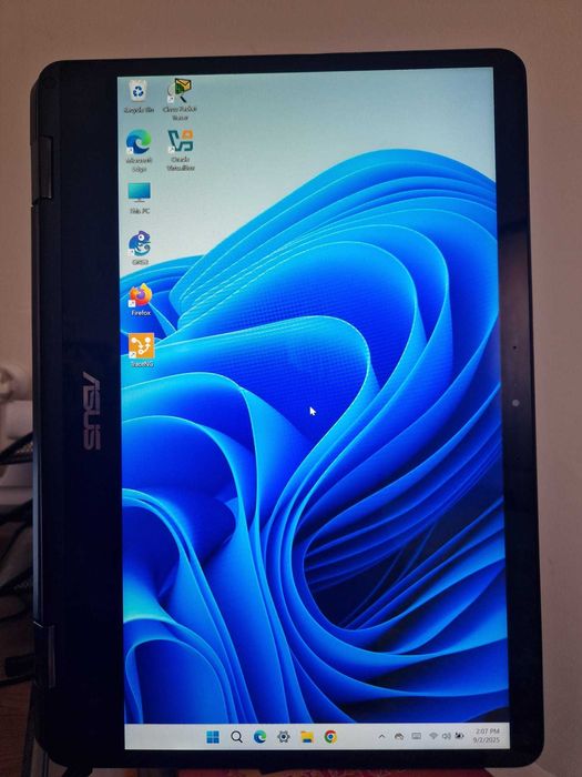 Laptop 2 in 1 ASUS ZenBook Flip UX461U cu procesor Intel® Core i5