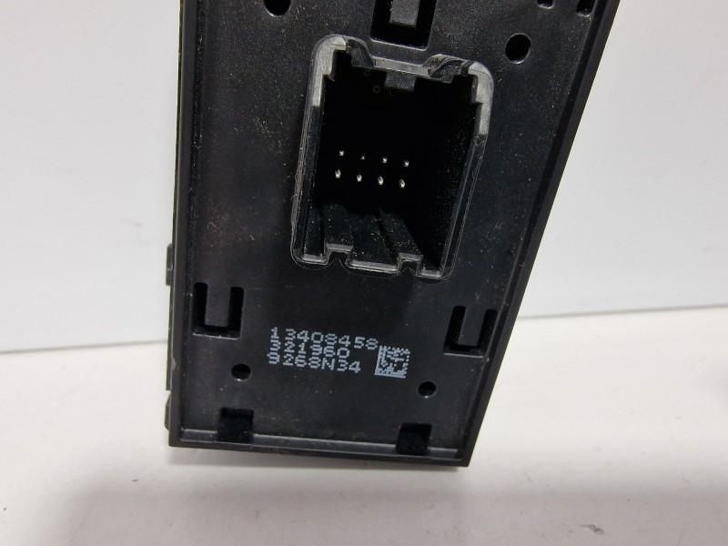 Butoane comanda geamuri electrice stanga fata Opel Astra K
