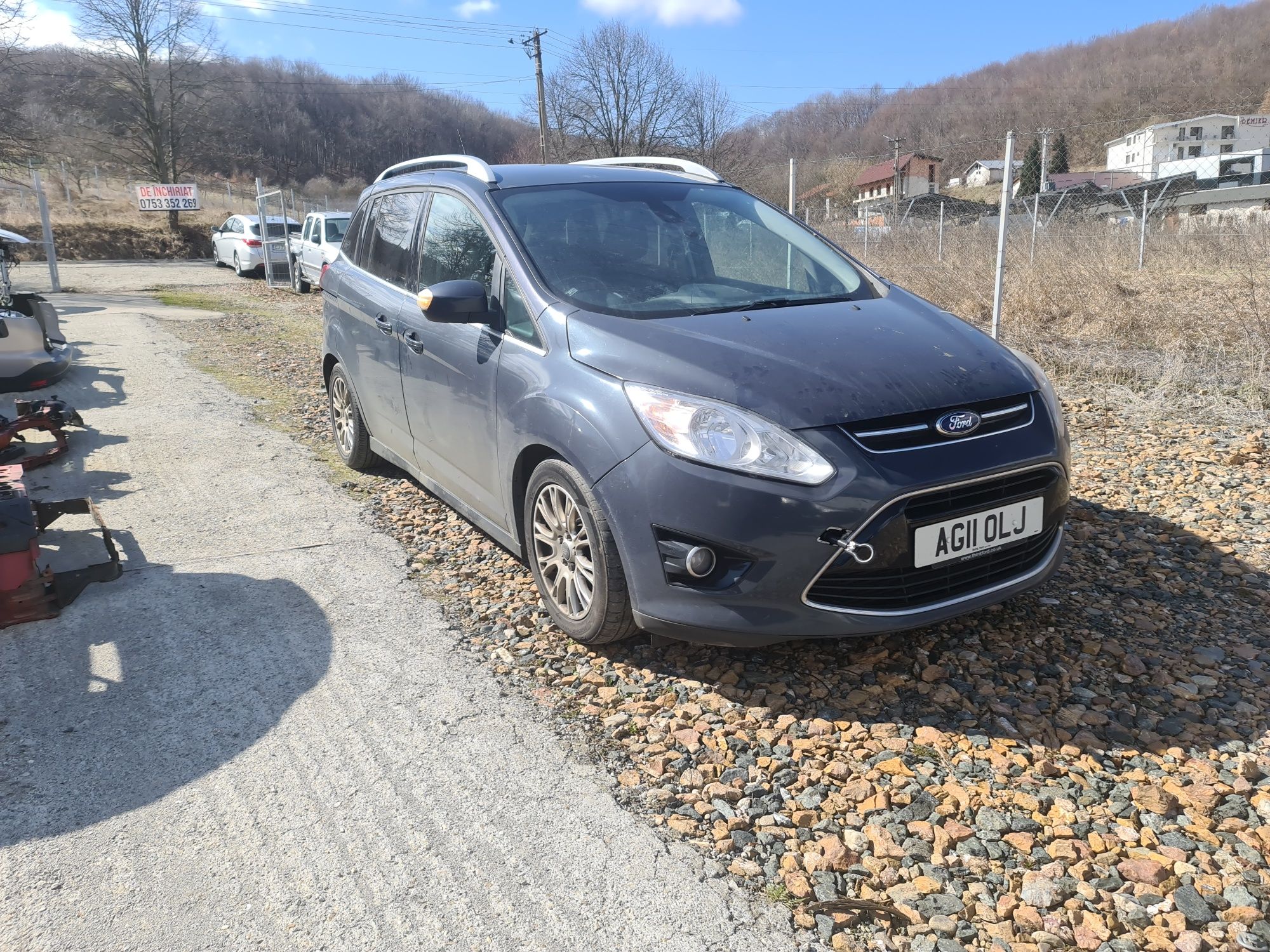 Dezmembrez Ford Grand C-Max 2012 2.0tdci