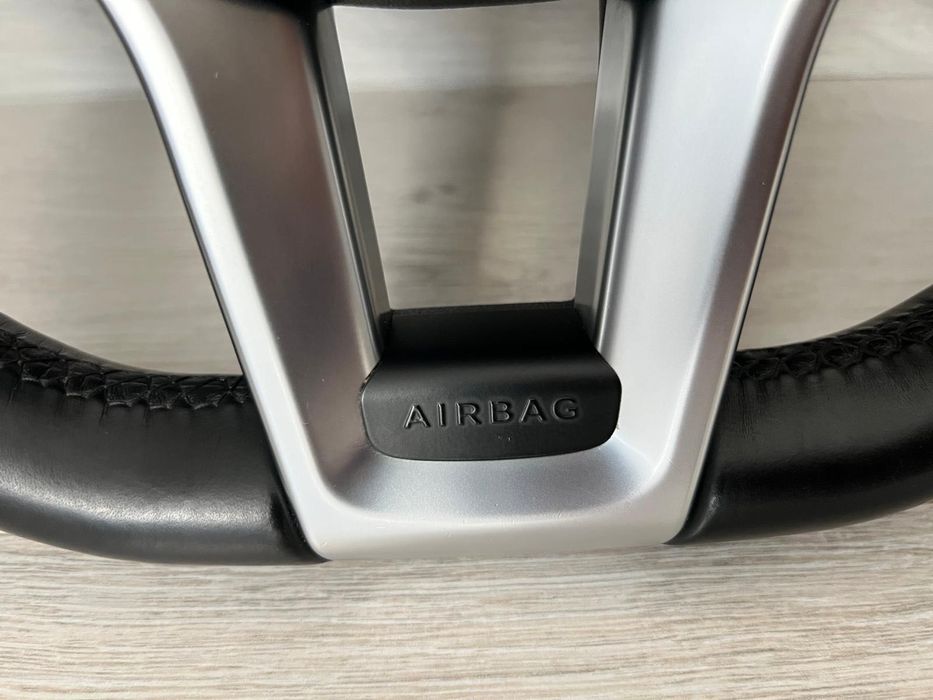 Волан с айрбег Mercedes E class W212