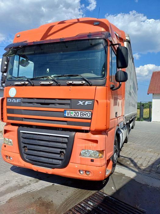Daf xf semiremorca mega krone