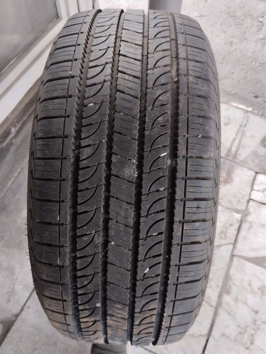 Шина 1 шт от внедорожника