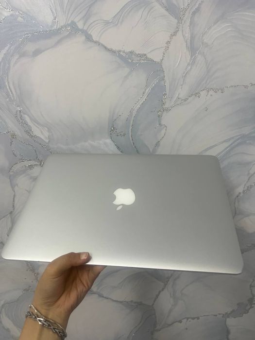 MacBook Air, Srochna