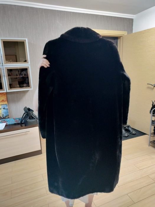 Продам облегченную цигейковую шубу