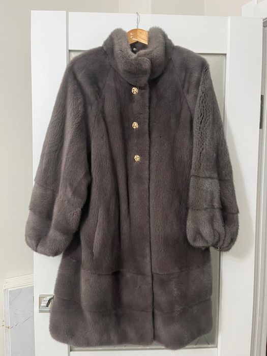 продам норковую шубу