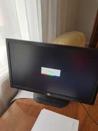 Monitor HP Compaq L2311c 23 inch functioneaza perfect