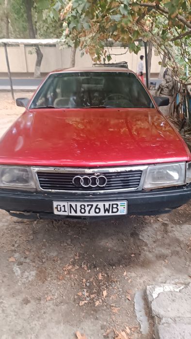 Продаётся автомобиль АУДИ 100 г.в.1984