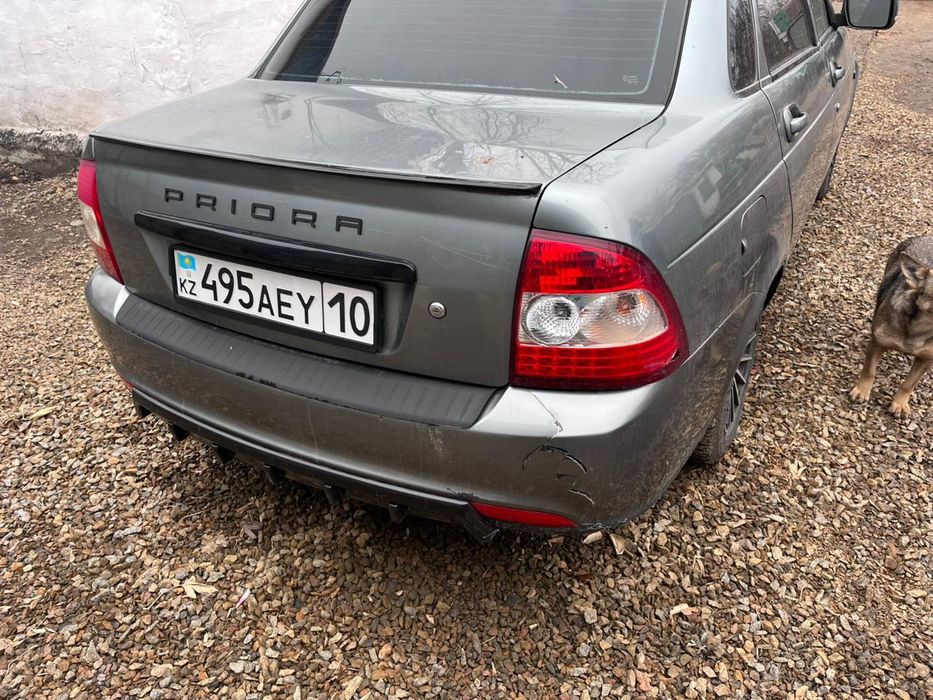 Продам Приору пятилетку