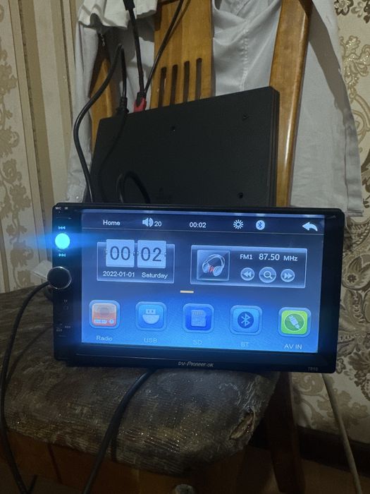 Продам мафон 2 дин 7дьюмовый