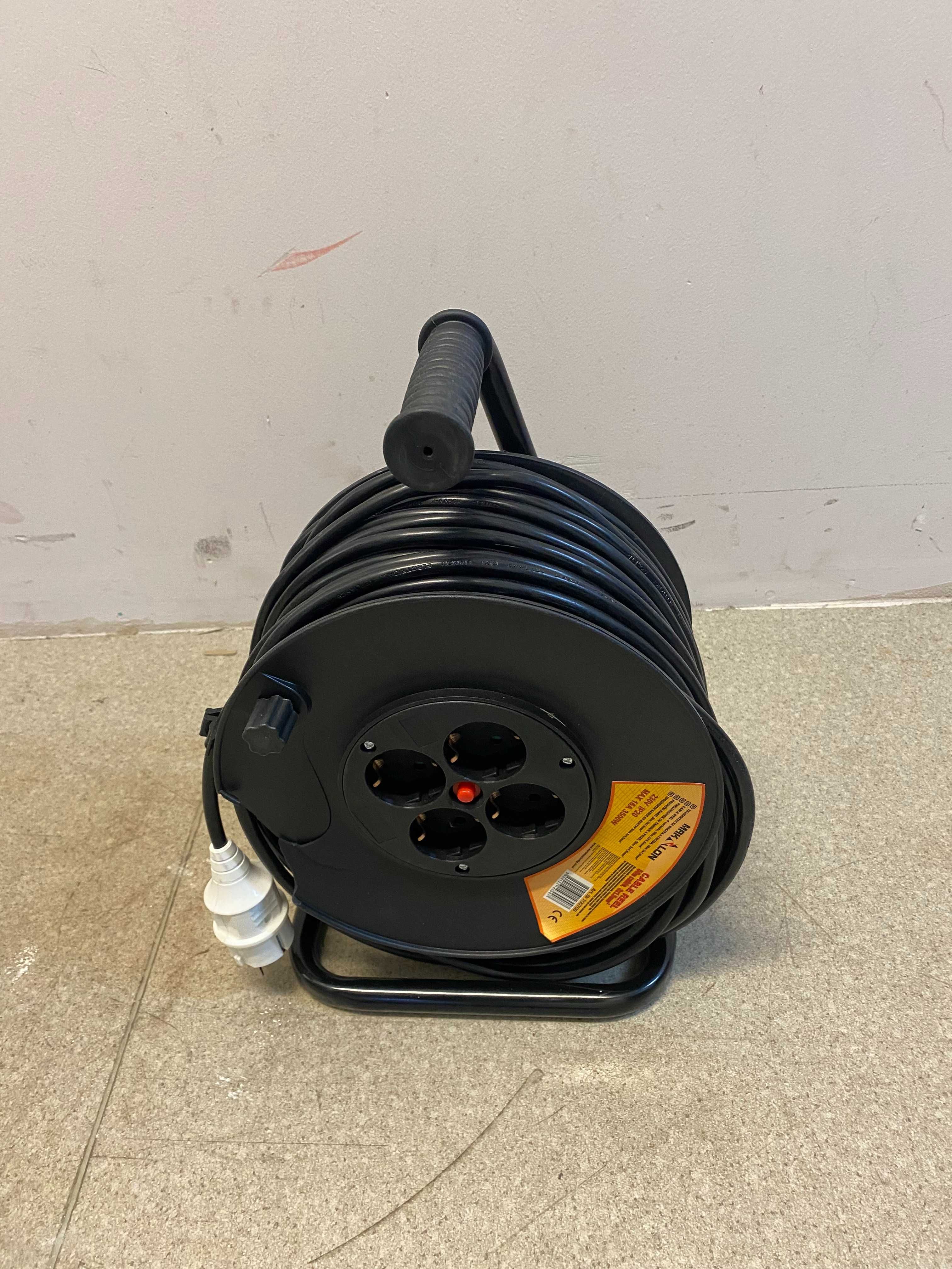 Удължител 50m /Компресор 12V/Крик хидравличен 20t