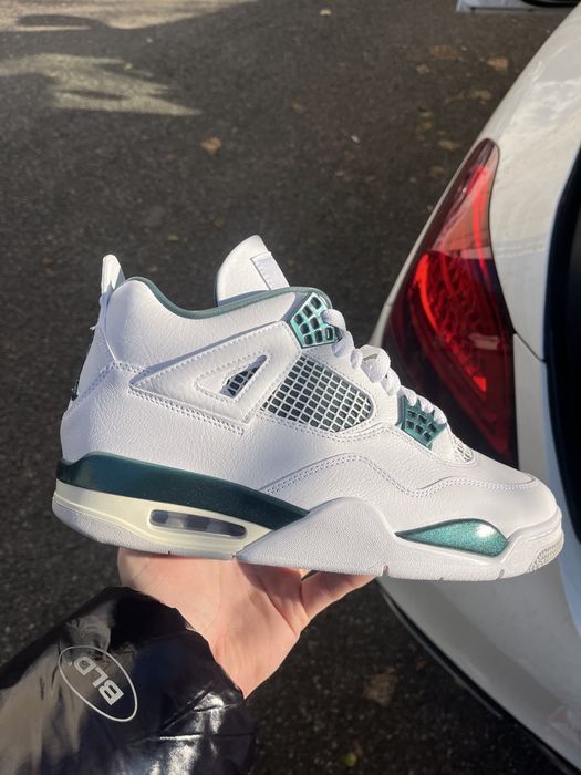 Jordan 4 Retro White