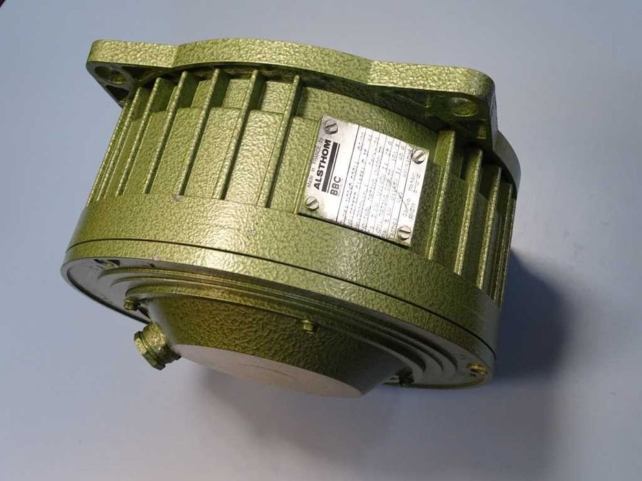 Сервомотор AXEM MC24P R0011 DC Disc Armature servomotor