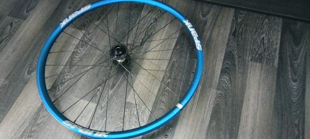 Продавам Предна Капла Spank Spike/Nukeproof/Dt Swiss