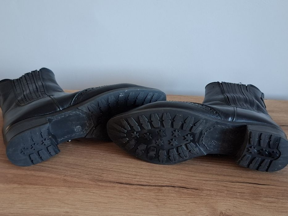 Боти естествена кожа.Номер 36