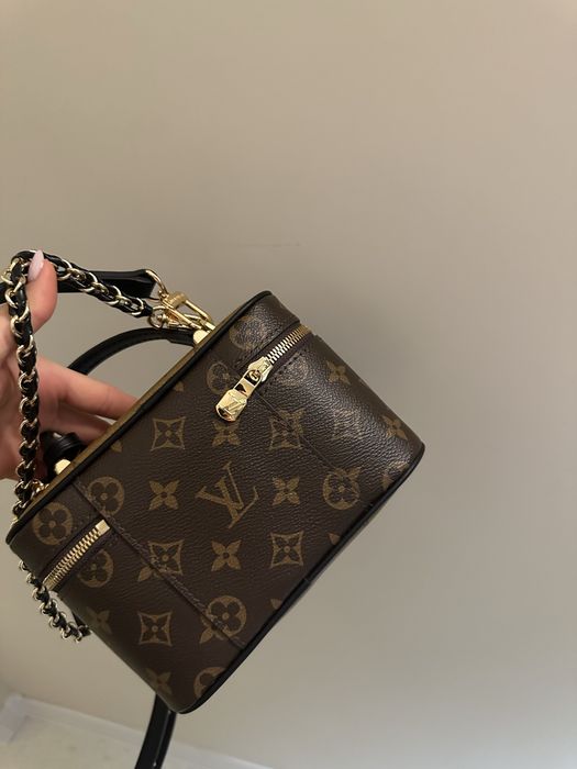 Чанта от естествена кожа