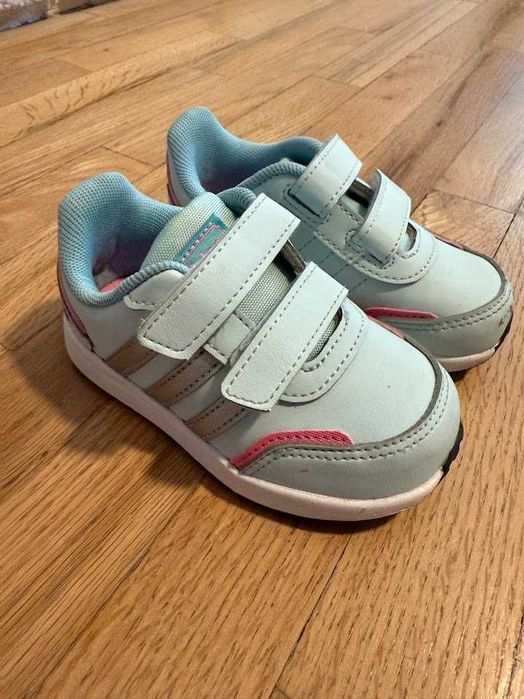 Adidas маратонки, почти нови - 23 номер
