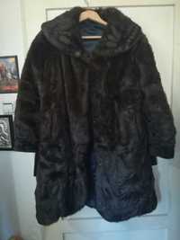 Дамско палто от екокожа, ръст 165 см. Ново обличано само веднъж.