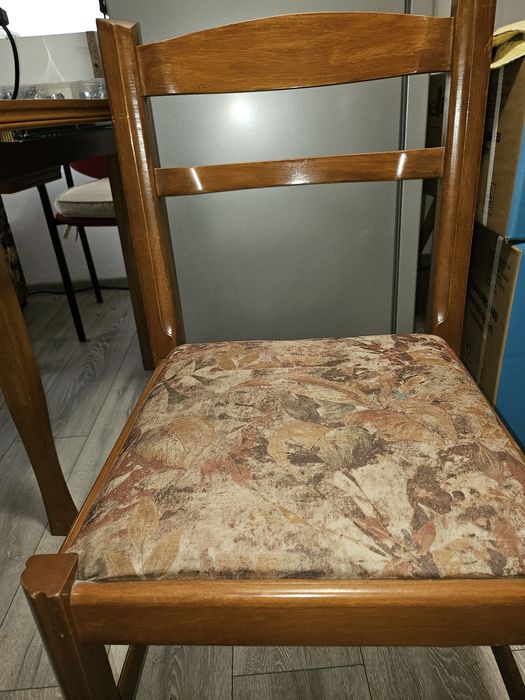 Кухненска маса с 4бр. стола