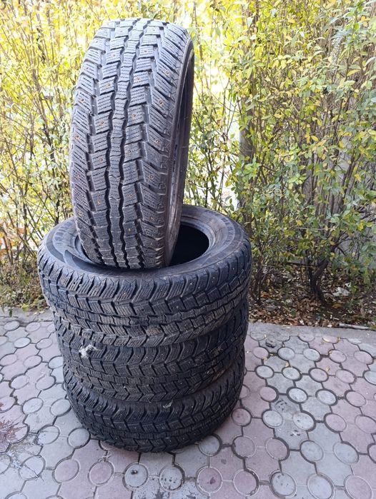 Продам резину 20 размера