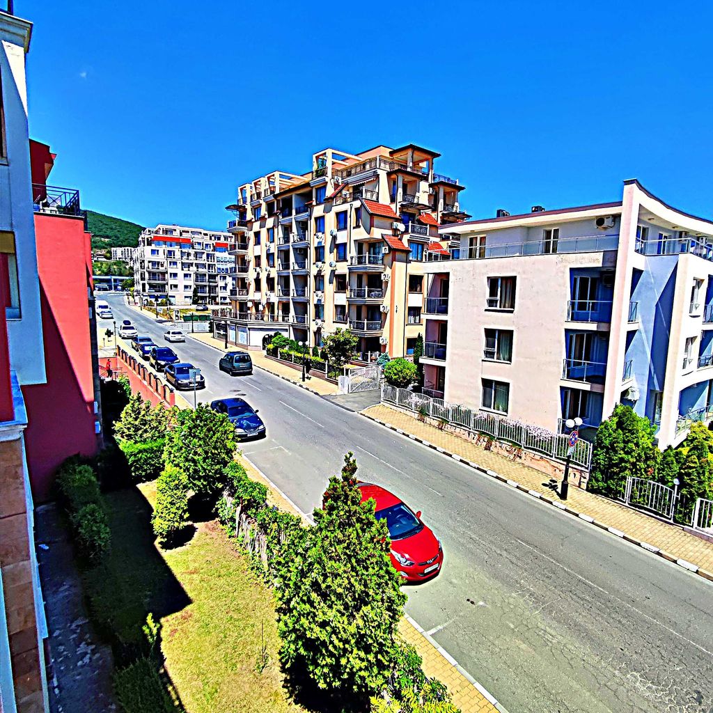 Продава се Двустаен апартамент в Свети Влас - 67 кв.м за 1150 €/кв.м - Снимка #11