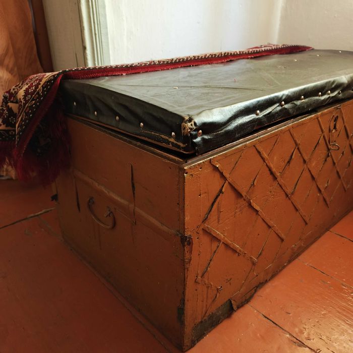 Продам два сундука