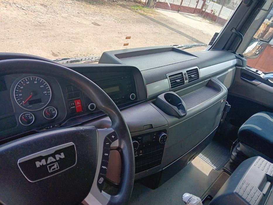 Vînd  MAN tgx de 18 t total admis