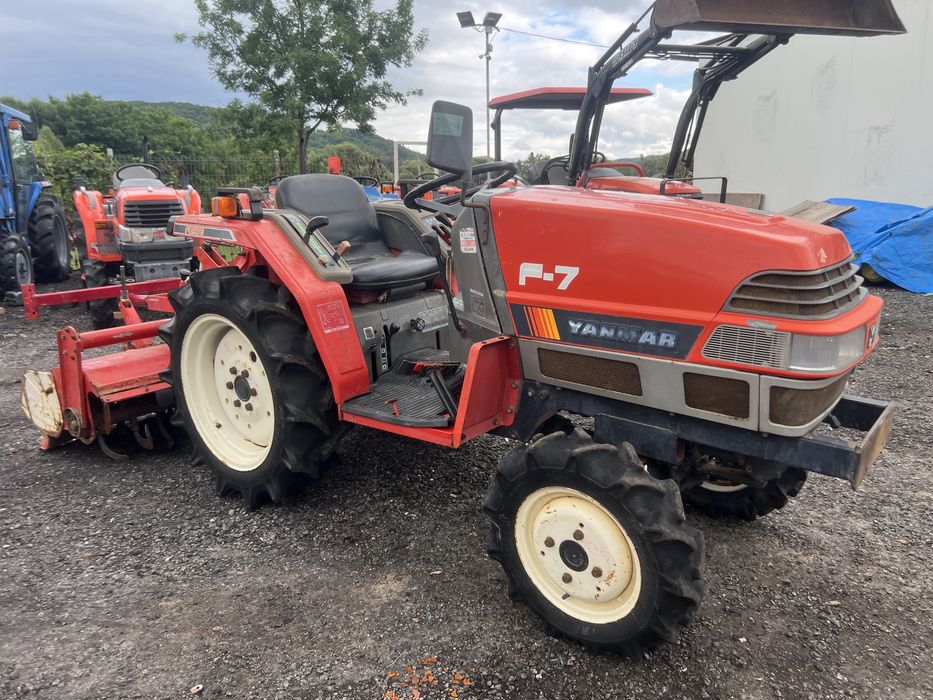 Tractoras tractor yanmar F7