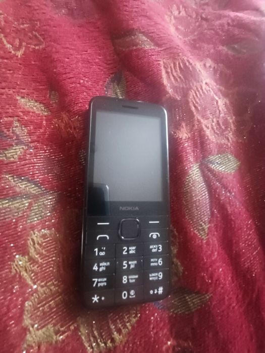 Продам нокиа 215